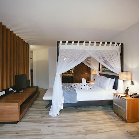 Sand & Sandals Desaru Beach Resort & Spa Eksteriør billede Deluxe Room