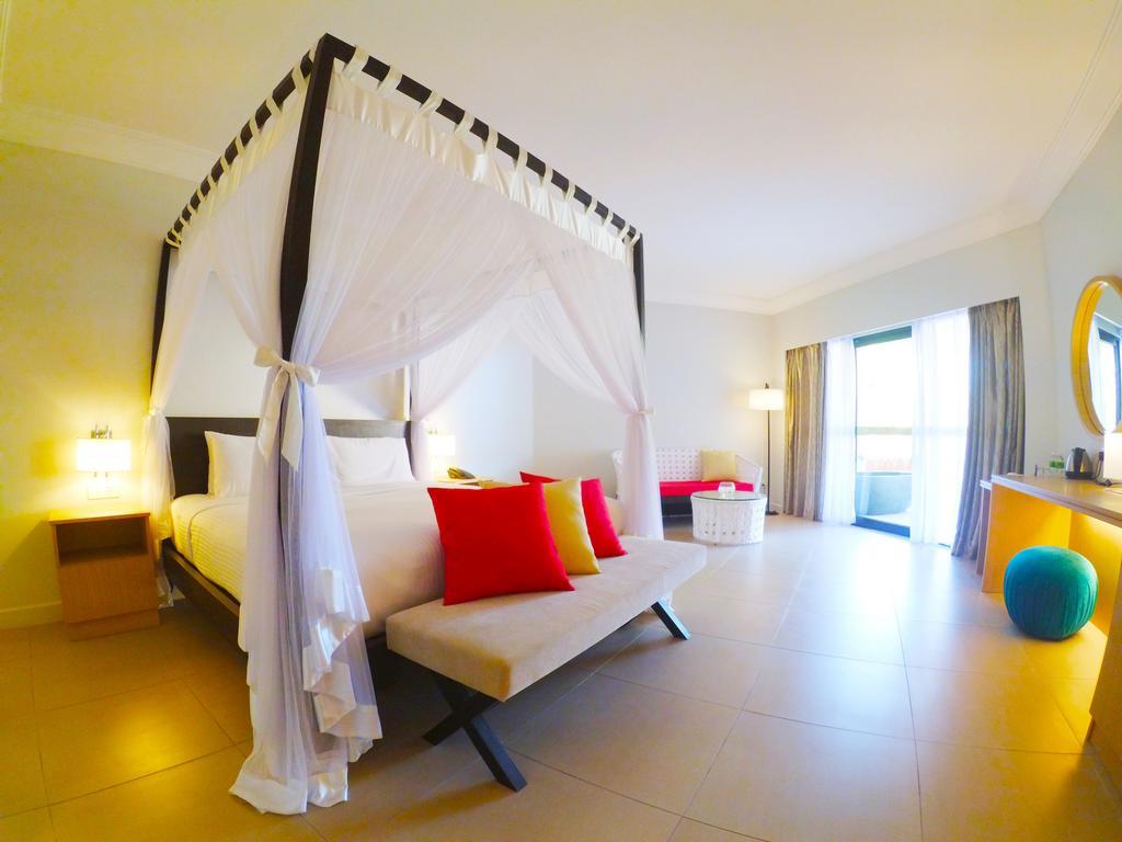 Sand & Sandals Desaru Beach Resort & Spa Eksteriør billede Deluxe Ocean View