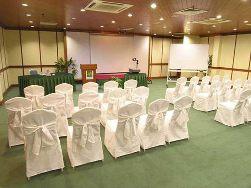 Sand & Sandals Desaru Beach Resort & Spa Faciliteter billede A meeting room at the hotel